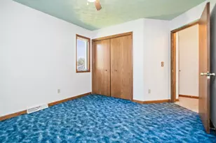 124 S Custer St, Brillion, WI 54110 - Photo 29