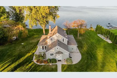 3790 Pau Ko Tuk Lane, Oshkosh, WI 54902 - Photo 3