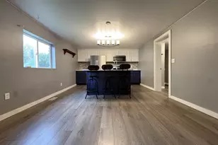 306 2nd St, Oconto, WI 54153 - Photo 15