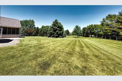74 Stonefield Court, Oshkosh, WI 54902 - Photo 51