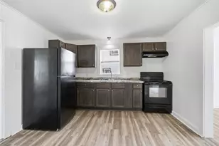 406 W Spring St, New London, WI 54961 - Photo 7