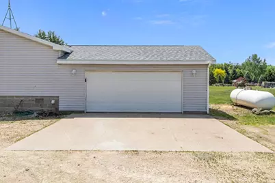7961 Easy Street, Fremont, WI 54940 - Photo 3