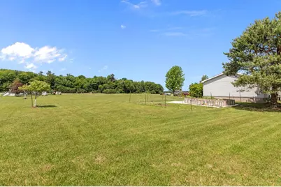 7961 Easy Street, Fremont, WI 54940 - Photo 33