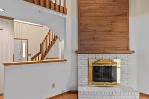 933 E Windfield Pl, Appleton, WI 54911 - Photo 9
