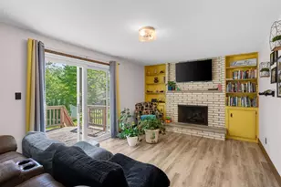 2049 Shamrock Ln, Green Bay, WI 54301 - Photo 17