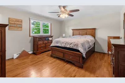 2049 Shamrock Lane, Green Bay, WI 54301 - Photo 33