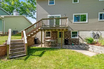 2049 Shamrock Lane, Green Bay, WI 54301 - Photo 7