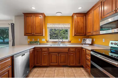 3437 Sandgate Castle Drive, Green Bay, WI 54313 - Photo 11