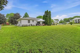 836 Meadowbrook Ln, Fond du Lac, WI 54935 - Photo 21