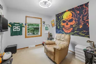 836 Meadowbrook Ln, Fond du Lac, WI 54935 - Photo 11