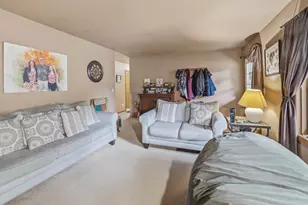 836 Meadowbrook Ln, Fond du Lac, WI 54935 - Photo 3