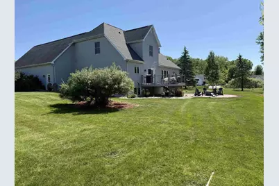 4447 Harbor Village Drive, Omro, WI 54963 - Photo 7