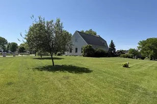 4447 Harbor Village Dr, Omro, WI 54963 - Photo 5