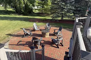 4447 Harbor Village Dr, Omro, WI 54963 - Photo 11