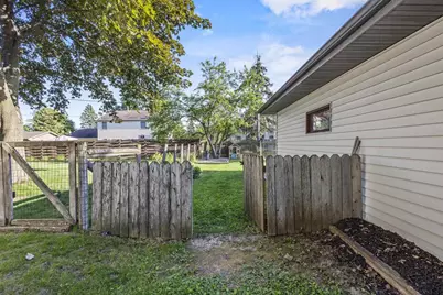 1731 Oakridge Court, Menasha, WI 54952 - Photo 39