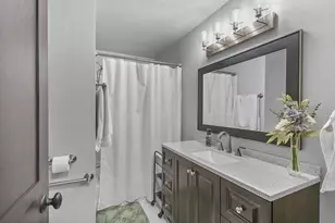 1731 Oakridge Ct, Menasha, WI 54952 - Photo 23