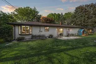 1731 Oakridge Ct, Menasha, WI 54952 - Photo 43