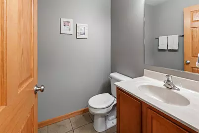 455 S Country Lane, Fond du Lac, WI 54935 - Photo 9