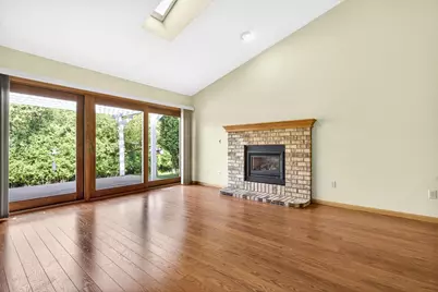238 Lake Pointe Drive, Oshkosh, WI 54904 - Photo 15