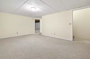 238 Lake Pointe Dr, Oshkosh, WI 54904 - Photo 49