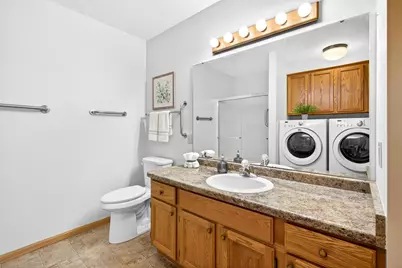 238 Lake Pointe Drive, Oshkosh, WI 54904 - Photo 43