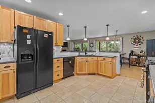 218 Emily Way, Hortonville, WI 54944 - Photo 25