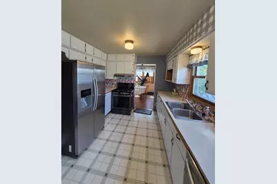 1456 W 4th Avenue, Oshkosh, WI 54902 - Photo 23