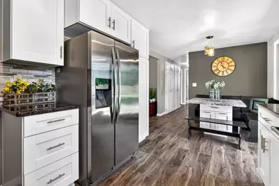 W1940 Vans Court, Kaukauna, WI 54130 - Photo 11