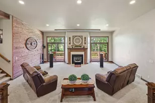 11 Kools Ct, Appleton, WI 54914 - Photo 7