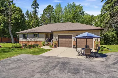 11 Kools Court, Appleton, WI 54914 - Photo 1