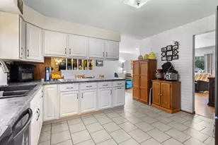 530 Mcgraw St, Peshtigo, WI 54157 - Photo 17