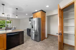 3336 Star Creek Ct, Green Bay, WI 54311 - Photo 11