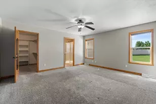 3336 Star Creek Ct, Green Bay, WI 54311 - Photo 17