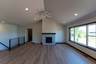 W5896 Edgewood Dr, Menasha, WI 54952 - Photo 27