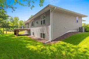 2731 Crestwood Springs Ct, Green Bay, WI 54304 - Photo 41