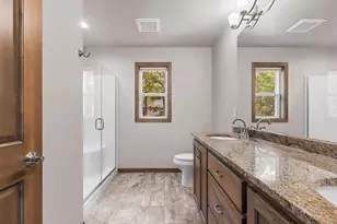2731 Crestwood Springs Ct, Green Bay, WI 54304 - Photo 27