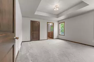 2731 Crestwood Springs Ct, Green Bay, WI 54304 - Photo 23
