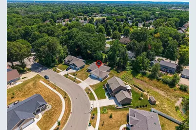 2731 Crestwood Springs Court, Green Bay, WI 54304 - Photo 47