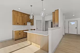 1399 Crossroads Dr, De Pere, WI 54115 - Photo 17