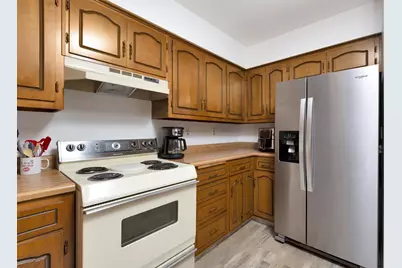 940 Babcock Street #97, Neenah, WI 54956 - Photo 9