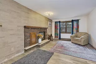 940 Babcock St, Neenah, WI 54956 - Photo 5