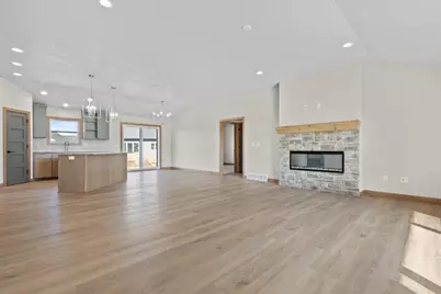 1400 Divinity Drive, De Pere, WI 54115 - Photo 3