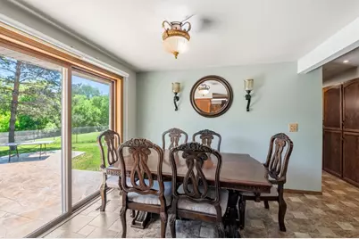 2430 Heather Road, Green Bay, WI 54311 - Photo 7