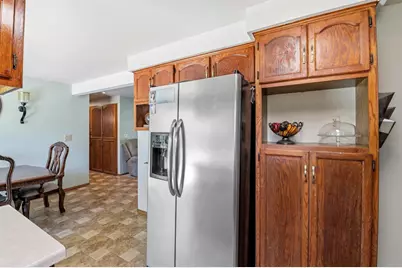 2430 Heather Road, Green Bay, WI 54311 - Photo 11