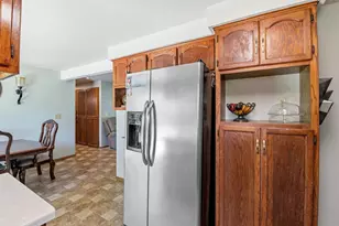 2430 Heather Rd, Green Bay, WI 54311 - Photo 11