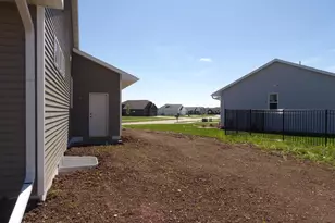 2520 Kilrush Rd, De Pere, WI 54115 - Photo 17