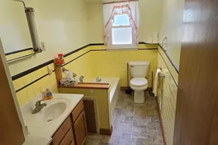 218 Dodge St, Princeton, WI 54968 - Photo 13