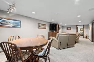 204 W Highland Dr, Oconto Falls, WI 54154 - Photo 37