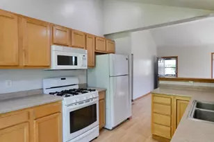 1224 Wirtz Ave, Green Bay, WI 54304 - Photo 11
