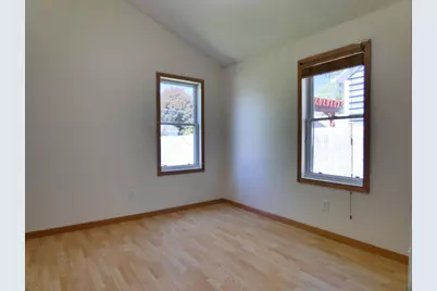 1224 Wirtz Avenue, Green Bay, WI 54304 - Photo 17